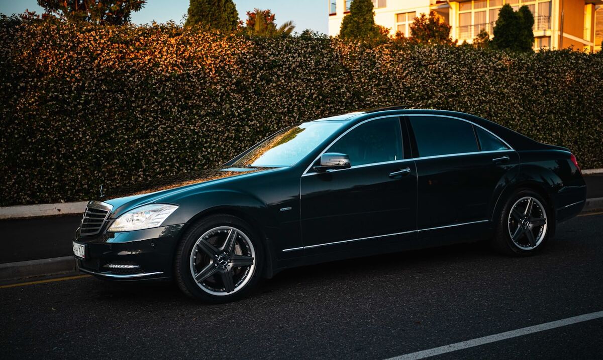 Black Mercedes S-Class sedan